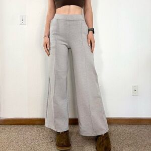 wide leg sweatpants